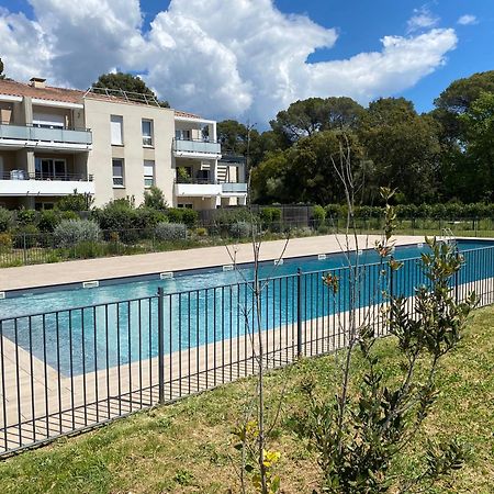 Rez De Jardin T3 Recent Et Calme Au Nouvelles Terres A La Londe Les Maures Apartment Екстериор снимка