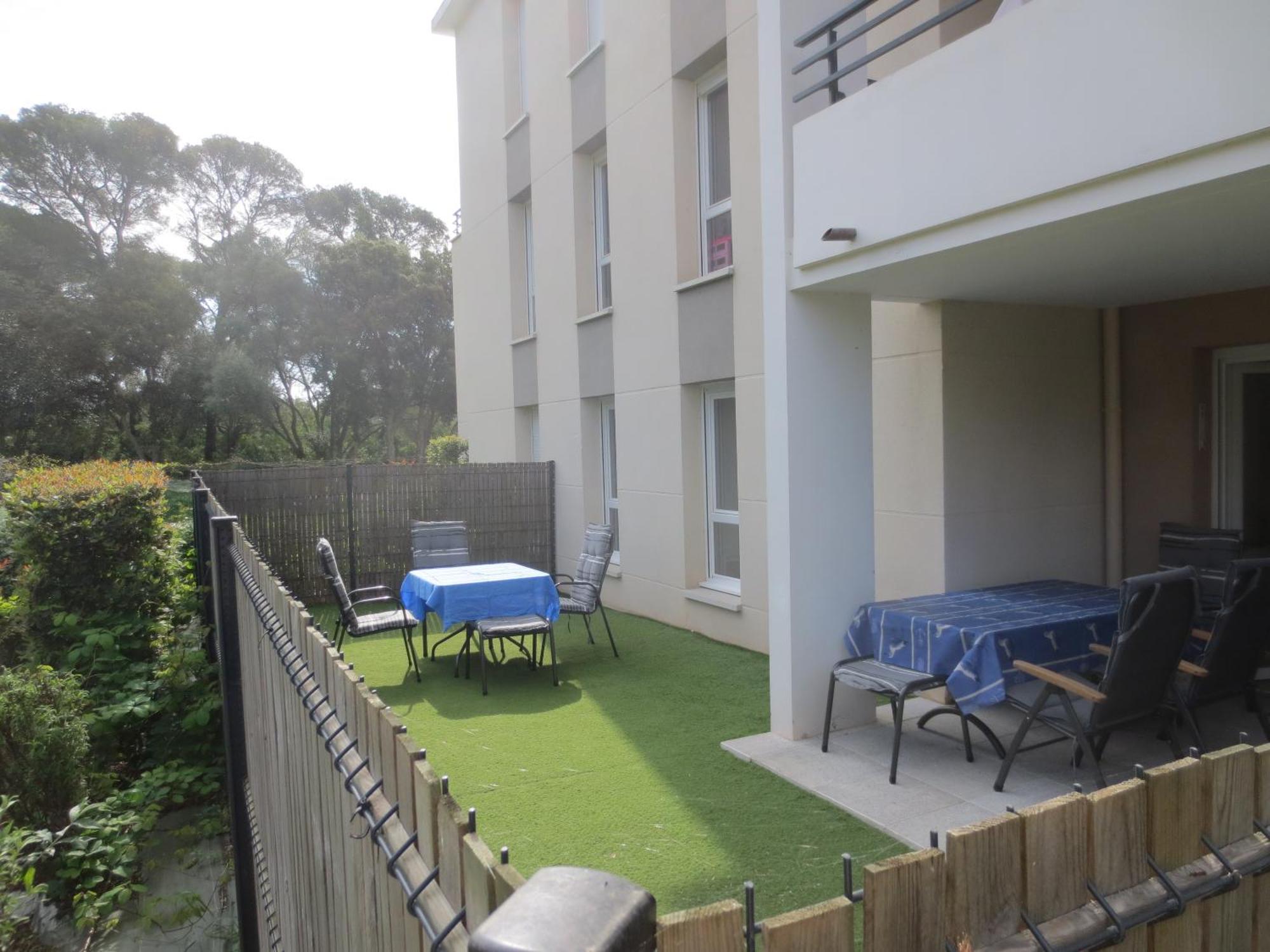 Rez De Jardin T3 Recent Et Calme Au Nouvelles Terres A La Londe Les Maures Apartment Екстериор снимка