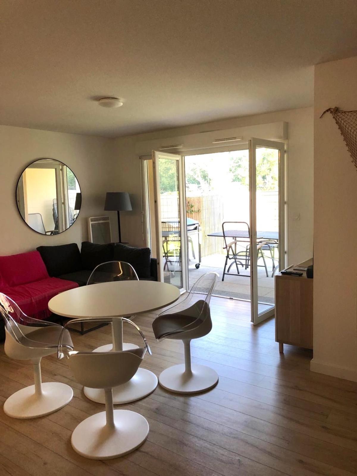 Rez De Jardin T3 Recent Et Calme Au Nouvelles Terres A La Londe Les Maures Apartment Екстериор снимка